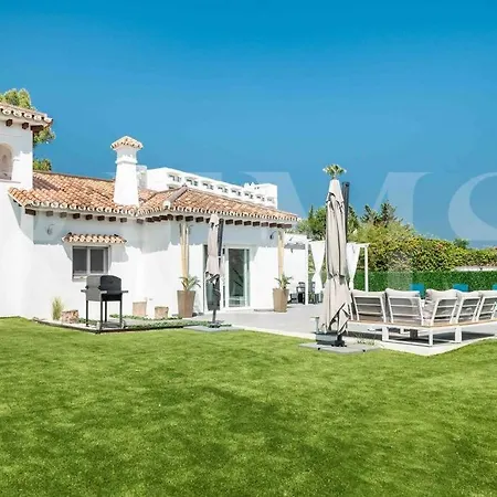 With Private Heated Pool By The & Port - By Rems Villa *