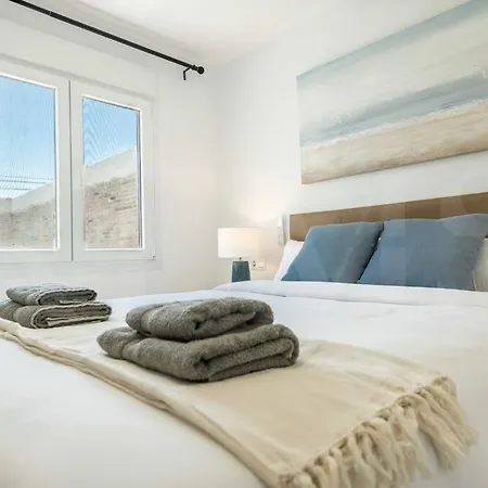 Villa With Private Heated Pool By The & Port - By Rems *